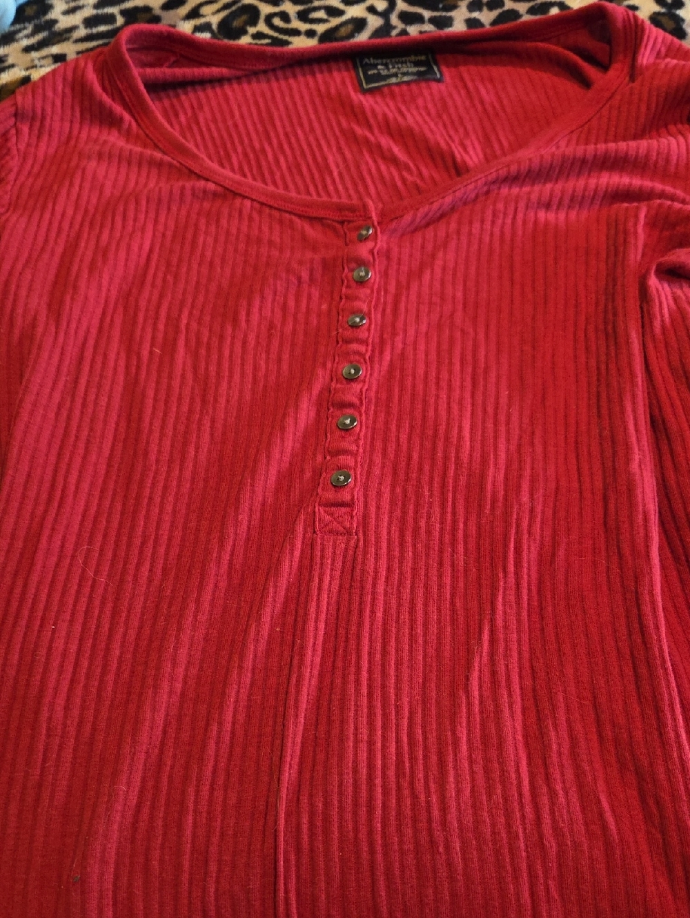 Abercrombie & Fitch Crimson Ribbed Henley